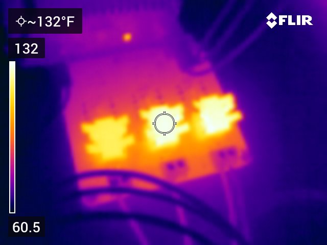 A FLIR image of the buffers with their heatsinks with the tachometer running at 50%. They're a bit warm but seem to be holding up OK.