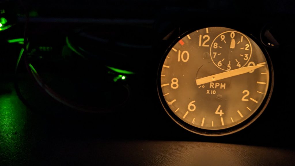 The tachometer with the front illumination turned on.